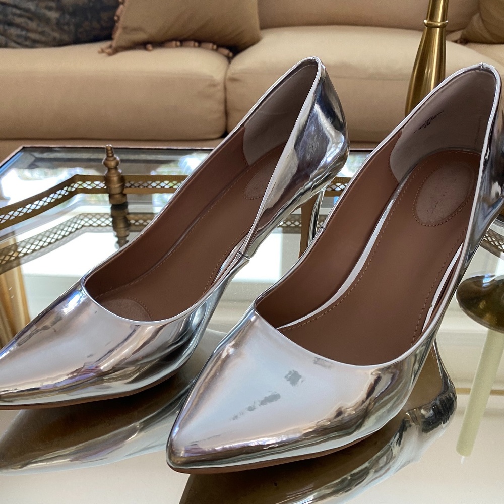 Silver Metallic Heel